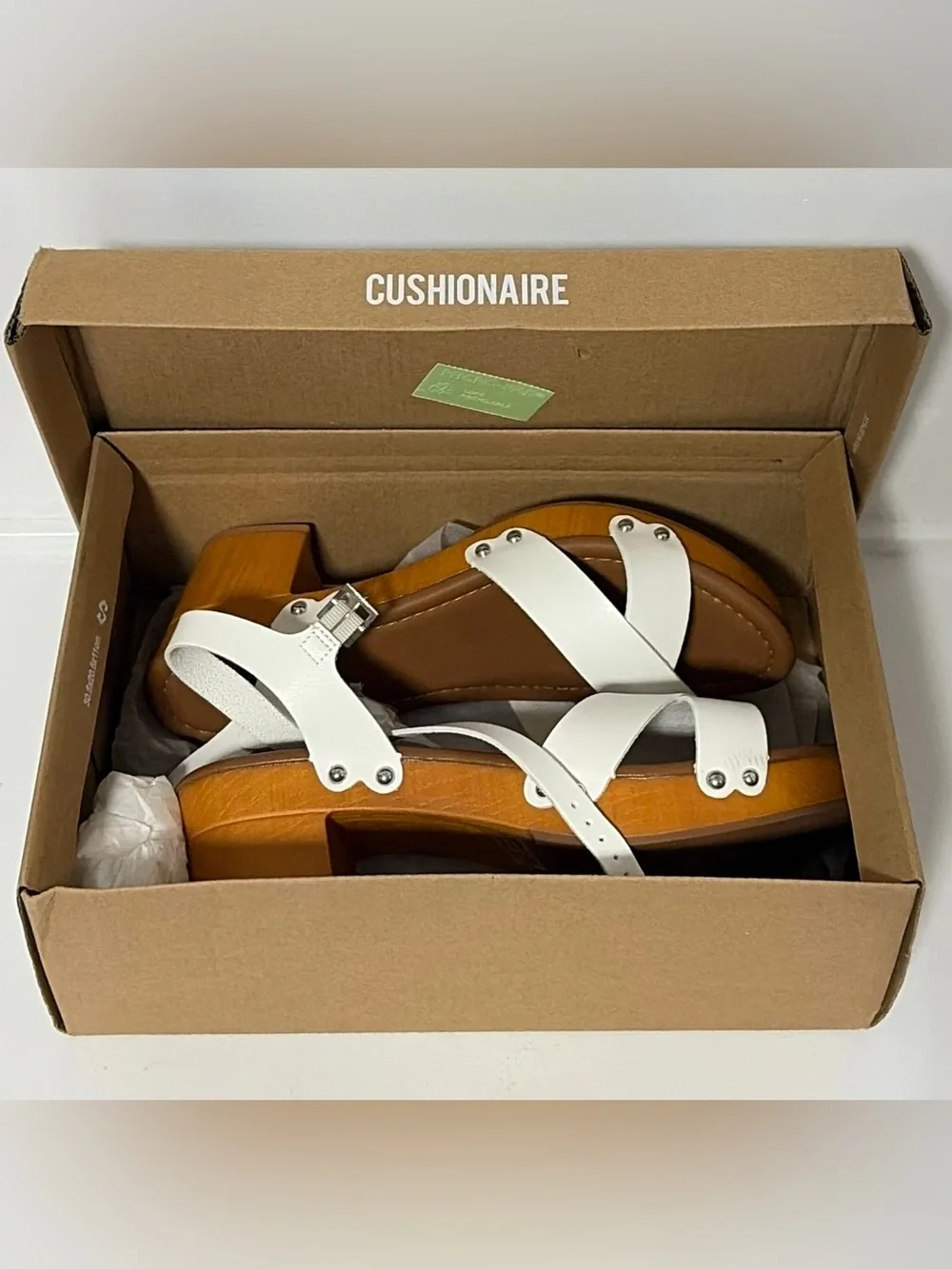 NIB CUSHIONAIRE Slate White Platform Chunky Heel Sandals 8.5W